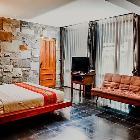 Warisan Heritage Boutique Hotel Surakarta  Екстер'єр фото