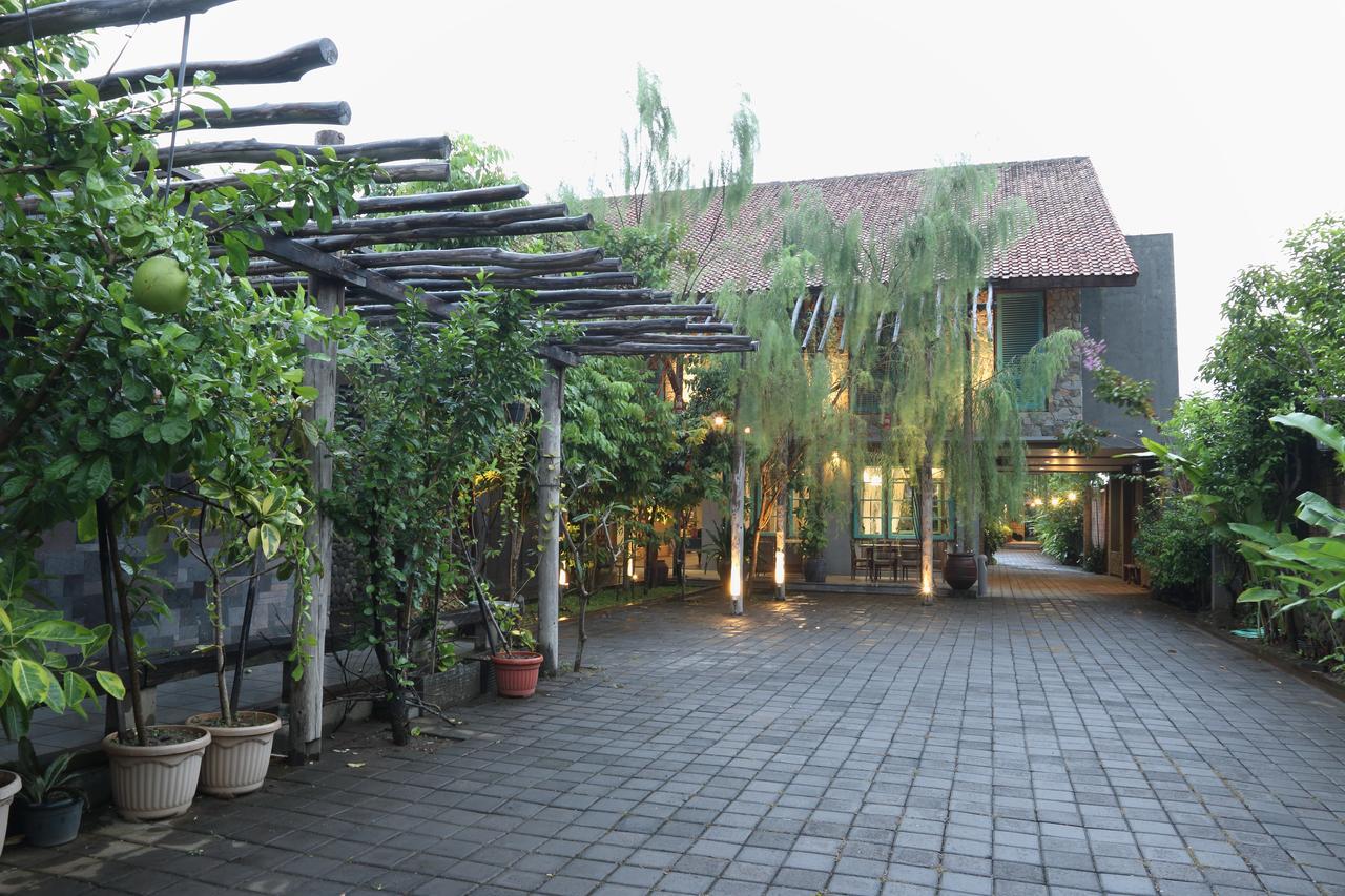 Warisan Heritage Boutique Hotel Surakarta  Екстер'єр фото