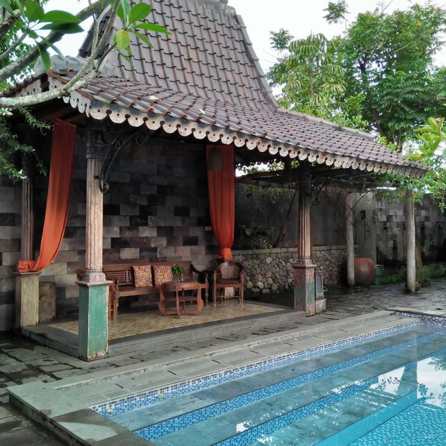Warisan Heritage Boutique Hotel Surakarta  Екстер'єр фото