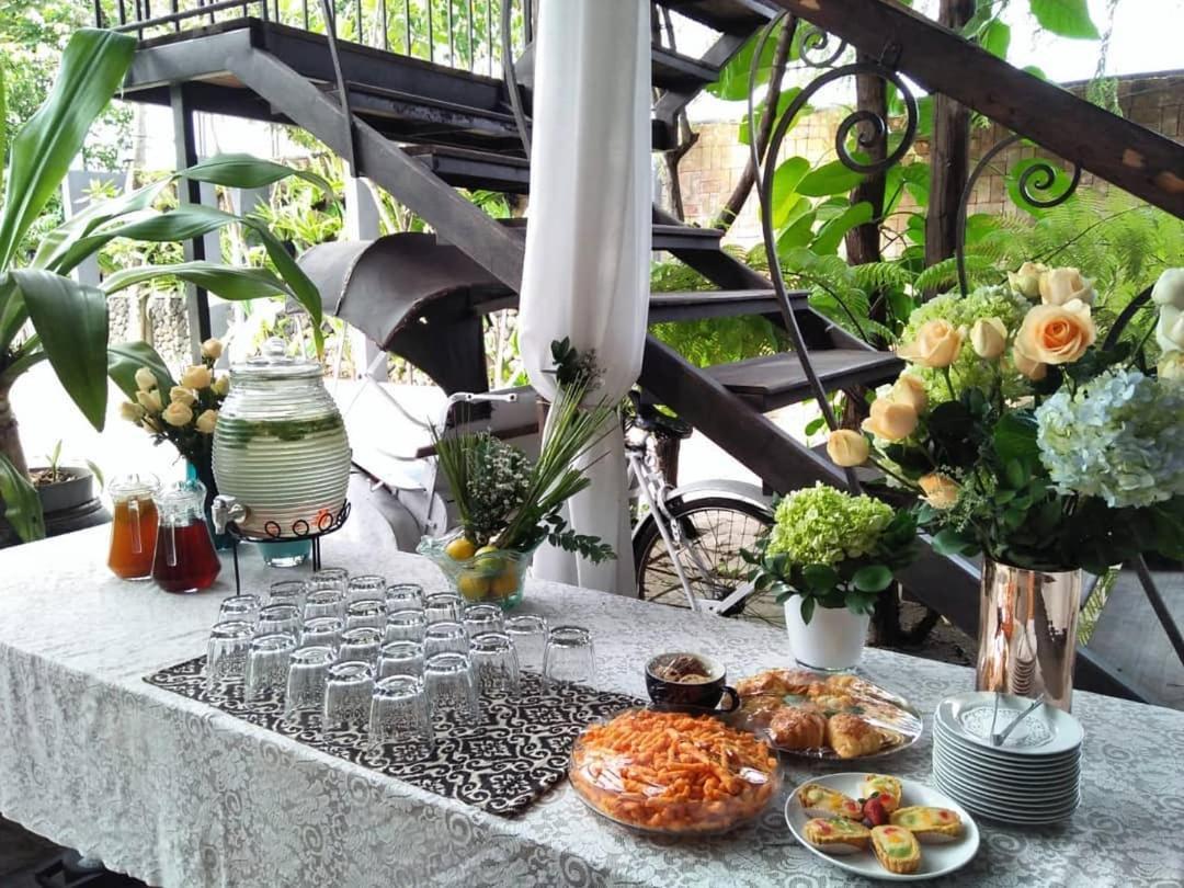 Warisan Heritage Boutique Hotel Surakarta  Екстер'єр фото