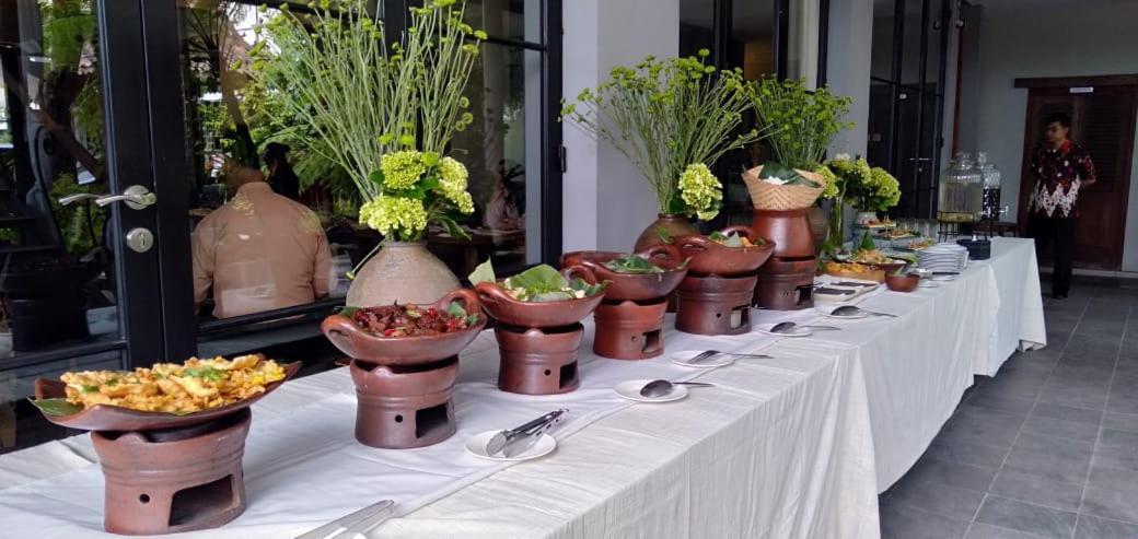 Warisan Heritage Boutique Hotel Surakarta  Екстер'єр фото